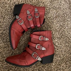 Western Red booties